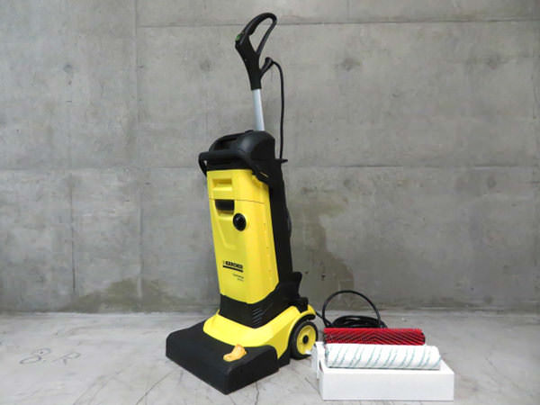 KARCHER ケルヒャー 業務用床洗浄機 BR 304 C
